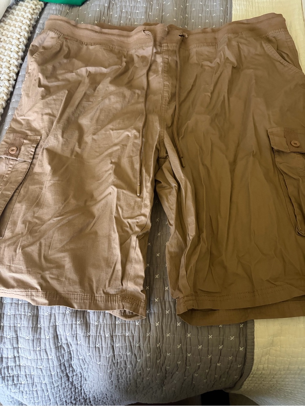 Beverly Hills Polo Club Men's Cargo Drawstring Shorts - Tan